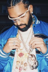 Read more about the article Drake Confirms  Buying 2Pac’s $1 Million Ring at Auction