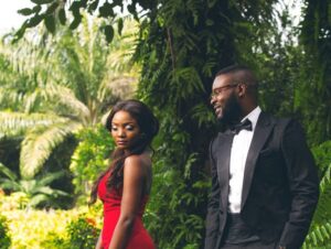 Read more about the article Singer Simi finally speaks on relationship with Falz