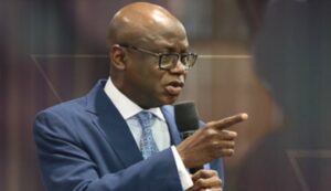 Read more about the article I warned against ‘Emilokan’ politics – Pastor Tunde Bakare