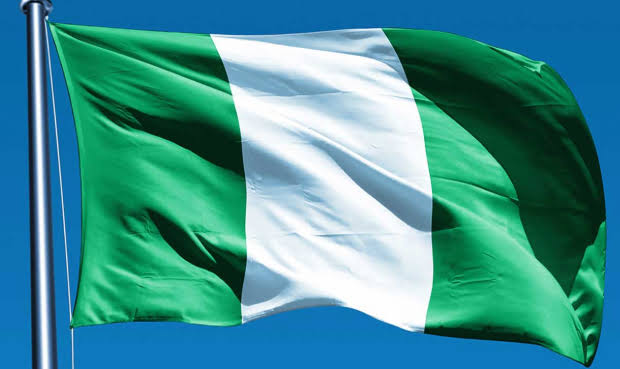 You are currently viewing JUST IN: FG speaks on replacing Nigerian flag