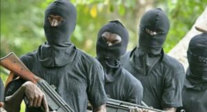 Read more about the article BREAKING: Kidnappers Open Fire On Abuja Highway, Abduct Couple