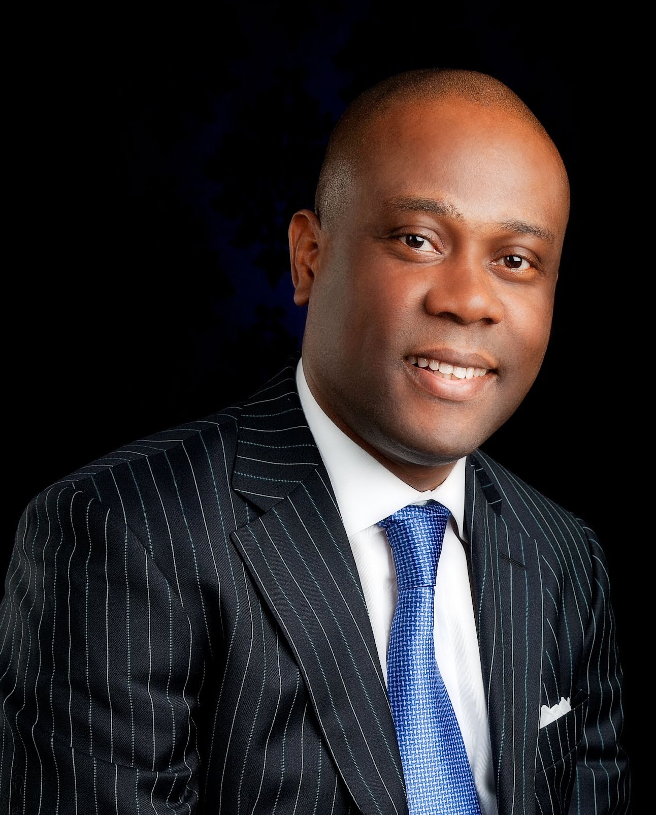 You are currently viewing BREAKING: Tragedy as Access Bank CEO, Herbert Wigwe, dies in helicopter crash