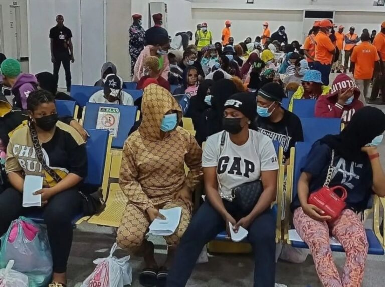 Concerns as UAE deports 400 Nigerians