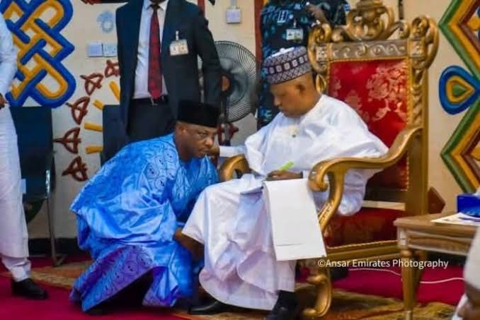Drama as Deputy Gov slaps Tinubu's Foreign Affairs minister